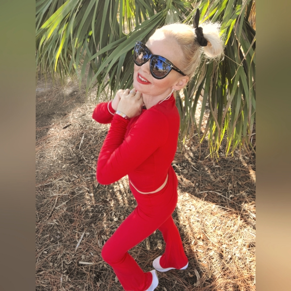 Beautiful 2 pc red set from Polish Fashion Designer Small
